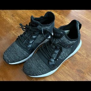 GUESS lace-up sneakers